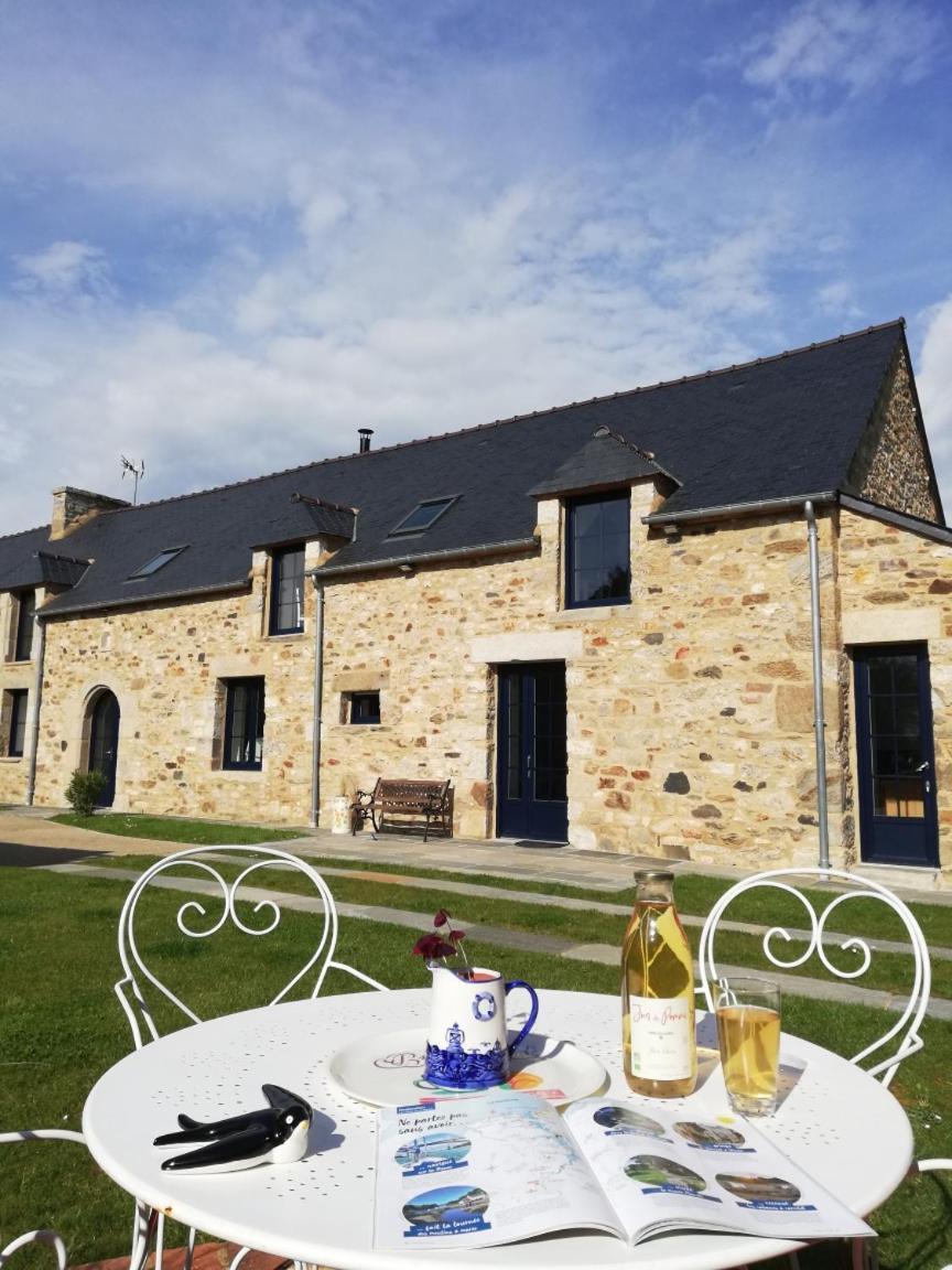 Chambres D'Hotes Des Hirondelles Beaussais Sur Mer Eksteriør billede